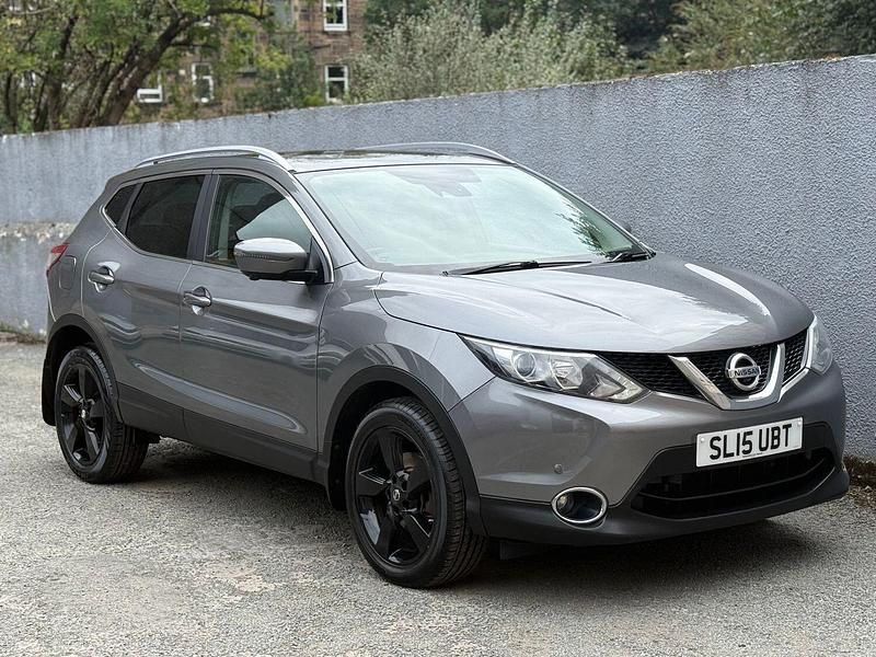 Grey Used 2015 Nissan Qashqai N-TEC SUV | £6,795 (Fair price) - Image 1/4