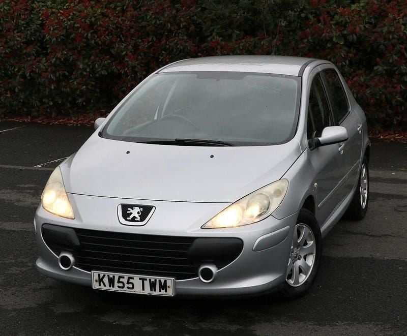 Used Peugeot 307 S 109 HP (80 kW) 2006 Silver Hatchback