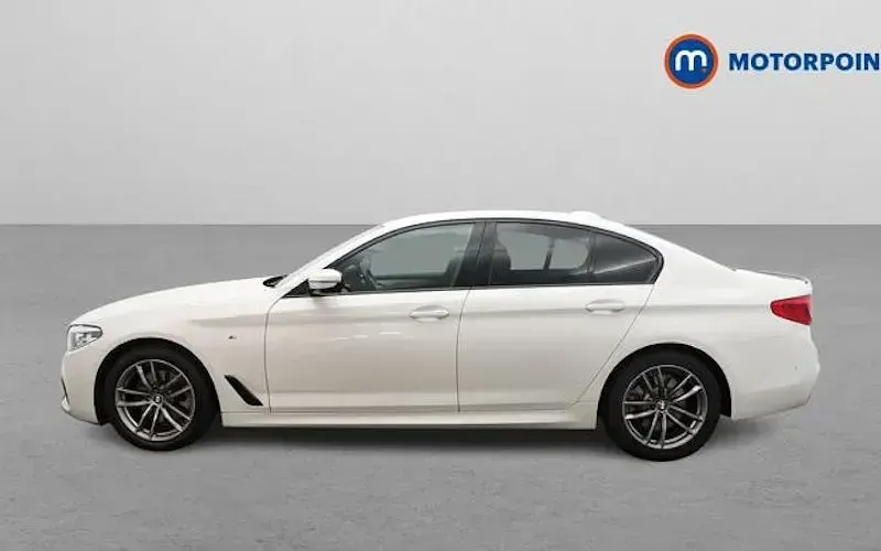 Used BMW 520 M Sport 190 HP (139 kW) 2020 White Sedan
