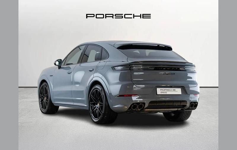 Begagnad Porsche Cayenne S E-Hybrid 512 HK (376 kW) 2025 Grå SUV