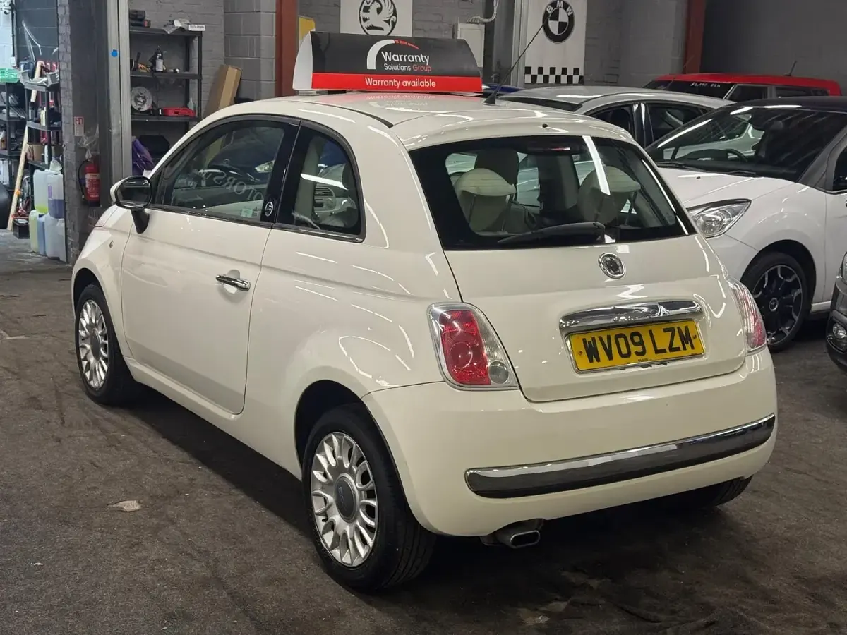 Used Fiat 500 69 HP (50 kW) 2009 White Cabriolet