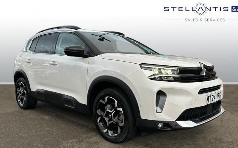 Used 2024 Citroën C5 Hatchback | £18,321 (Fair price) - Image 1/3