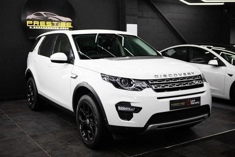 Used Land Rover Discovery Sport HSE 150 HP (110 kW) 2015 White SUV