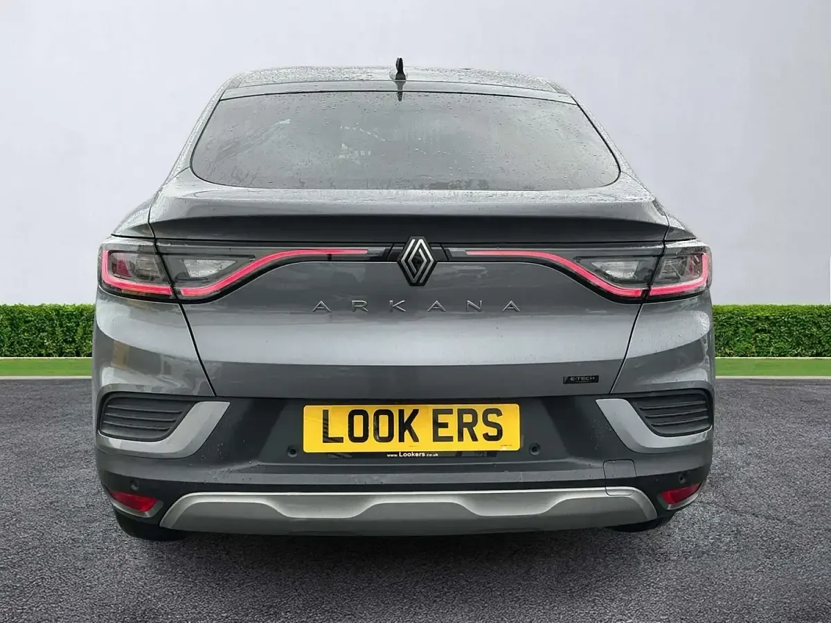Used Renault Arkana Techno 142 HP (104 kW) 2024 Grey SUV