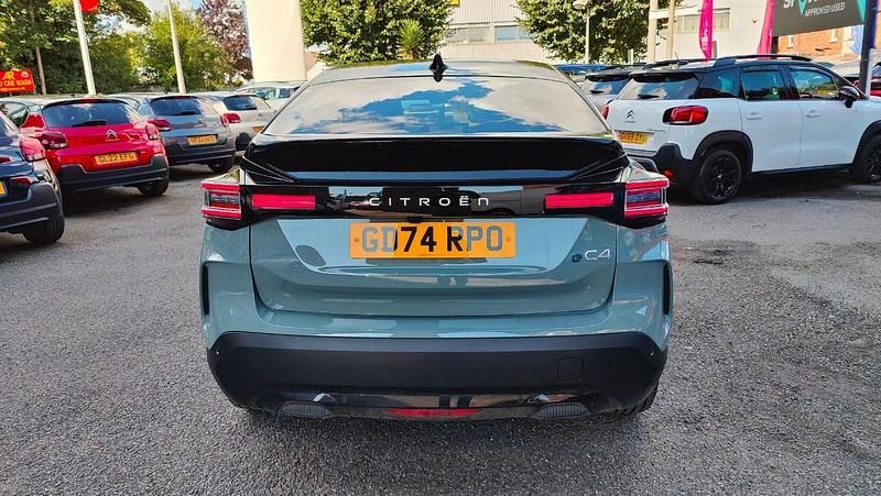 Usado Citroën e-C4 113 kW (154 CV) 2025 Gris Utilitario