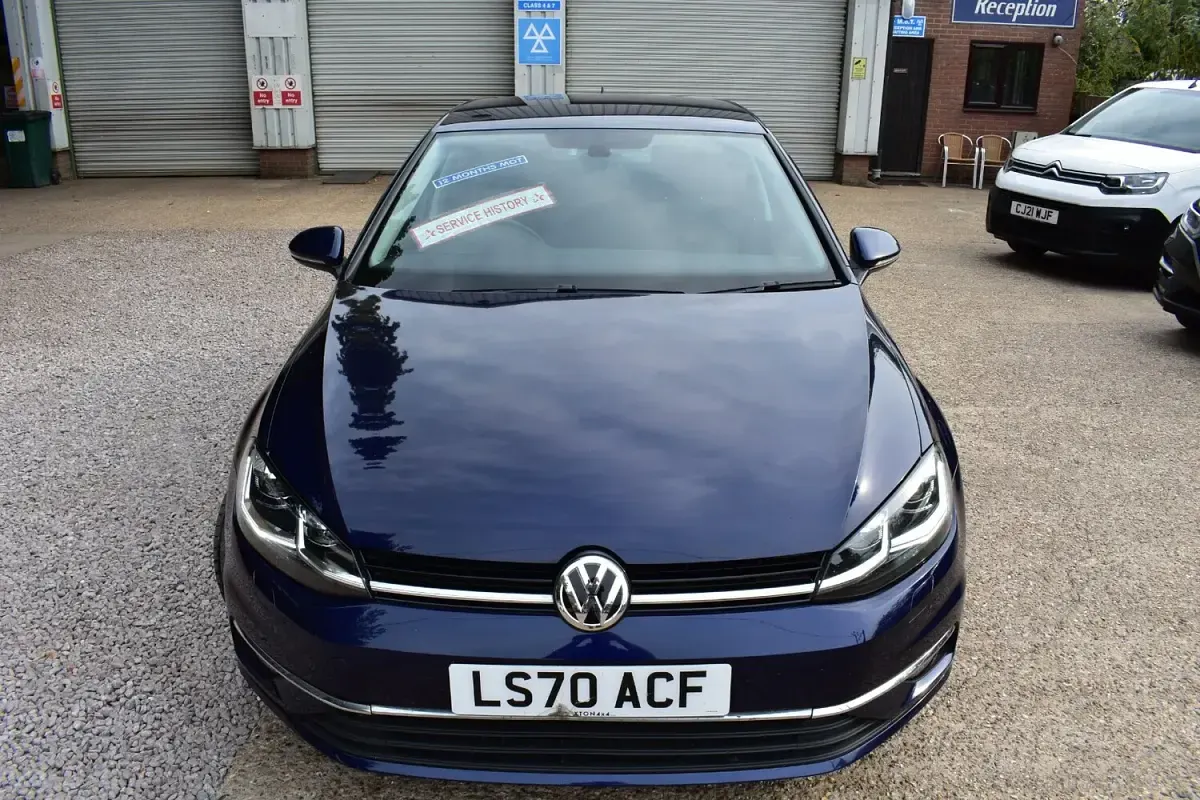 Used VW Golf VII Edition 115 HP (84 kW) 2020 Blue Hatchback