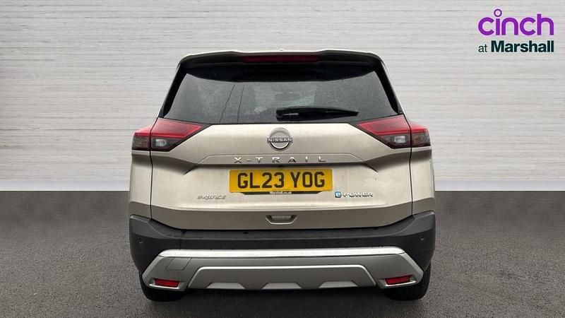 Used Nissan X-Trail Tekna 213 HP (156 kW) 2023 Silver SUV