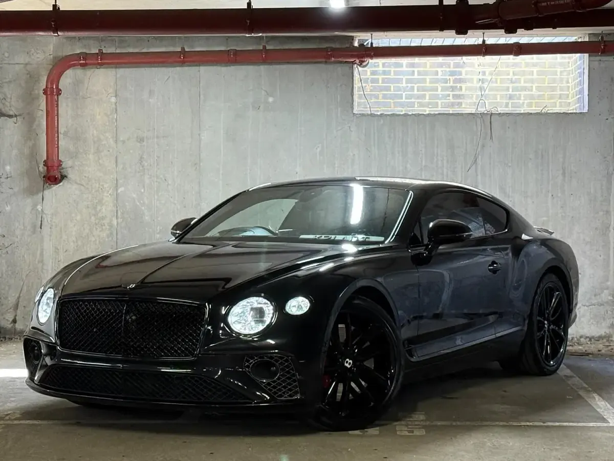Used Bentley Continental 635 HP (467 kW) 2018 Black Coupe
