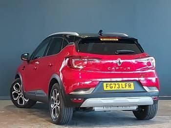 Used Renault Captur Techno 160 HP (117 kW) 2023 Orange SUV