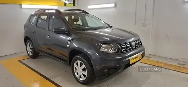 Second-hand Dacia Duster Essentiel 100 CP (73 kW) 2022 Gri Hatchback