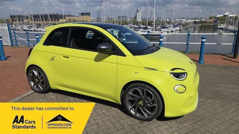 Used Abarth 500e 114 kW (155 HP) 2024 Green Hatchback