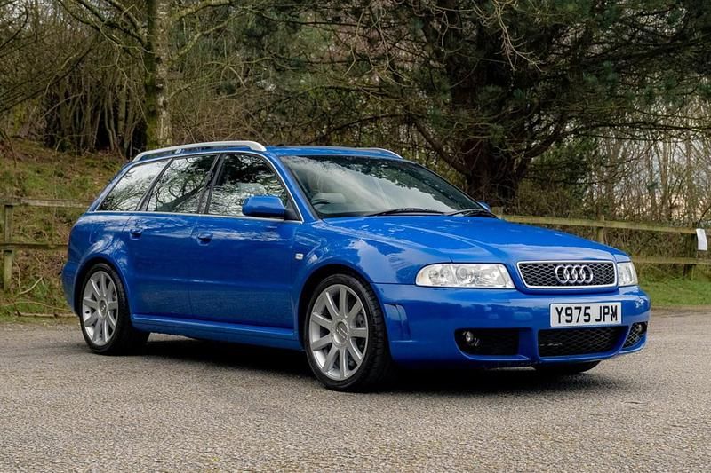 Used Audi RS4 Performance 380 HP (279 kW) 2001 Blue Estate