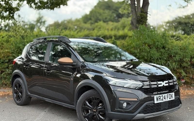 Used 2024 Dacia Sandero Extreme Hatchback | £13,853 (Good price) - Image 1/4