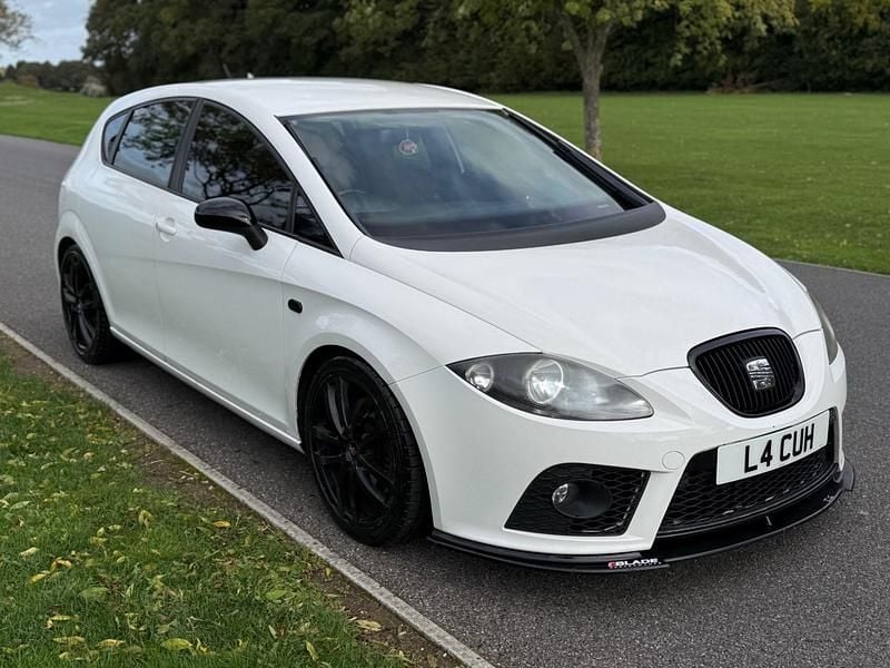 White Used 2008 Cupra Leon Hatchback | £2,995 - Image 1/4