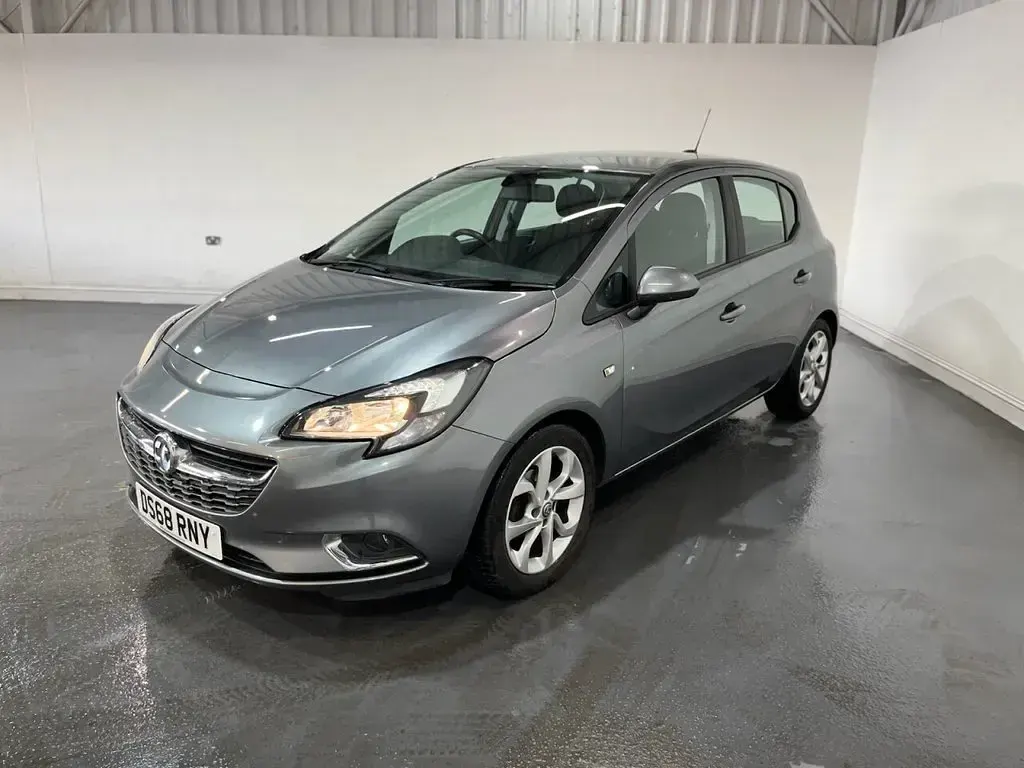 Used Vauxhall Corsa SRi 90 HP (66 kW) 2018 Grey Hatchback