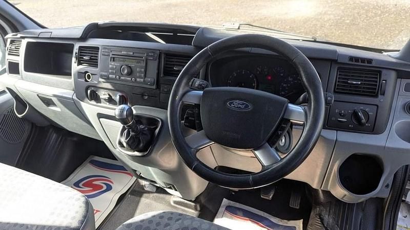 Used Ford Transit Trend 100 HP (73 kW) 2014 White Van