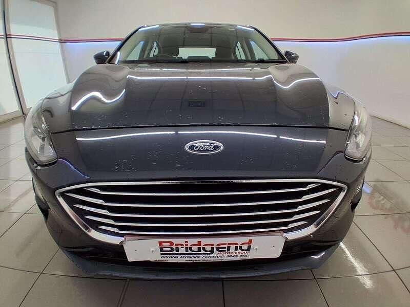 Gebraucht Ford Focus Titanium 2020 Blau Kleinwagen