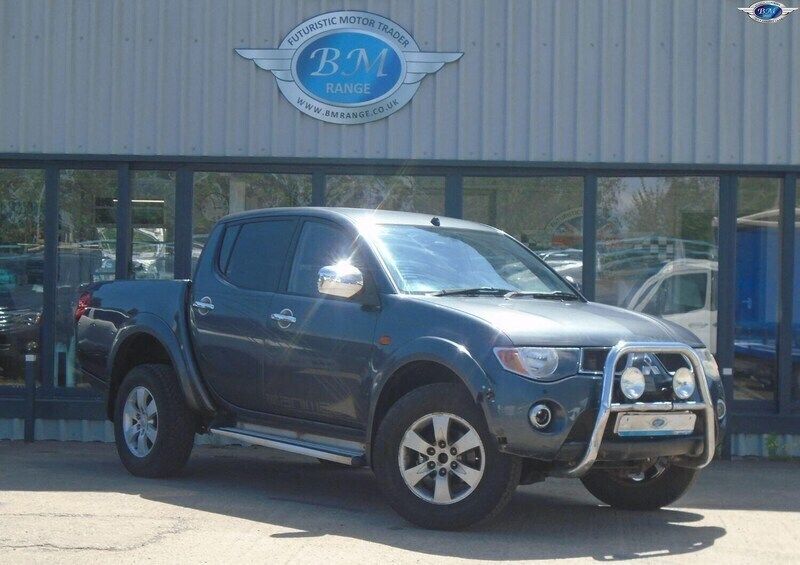 Grey Used 2009 Mitsubishi L200 Pickup | £4,200 (Good price) - Image 1/4