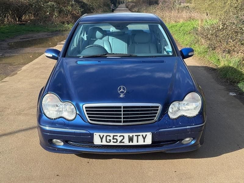 Used Mercedes C180 Avantgarde 2002 Blue Sedan