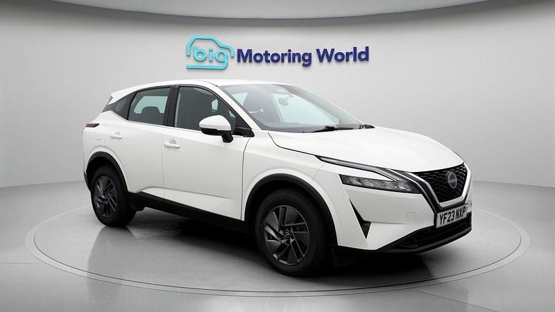 Used 2023 Nissan Qashqai Acenta Premium SUV | £13,800 (Super price) - Image 1/4