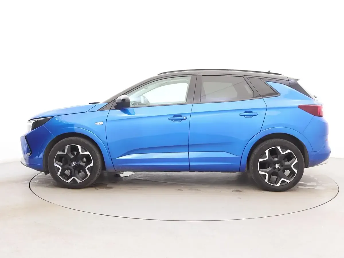 Used Vauxhall Grandland X Ultimate 130 HP (95 kW) 2023 Blue SUV