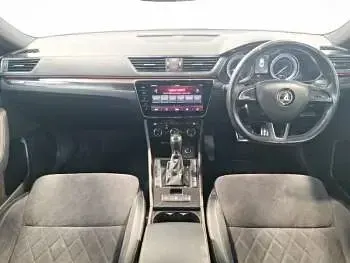 Used Skoda Superb SportlinePlus 190 HP (139 kW) 2020 White Hatchback
