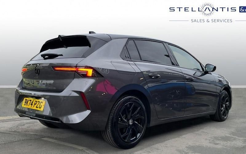 Used Vauxhall Astra 131 HP (96 kW) 2025 Hatchback