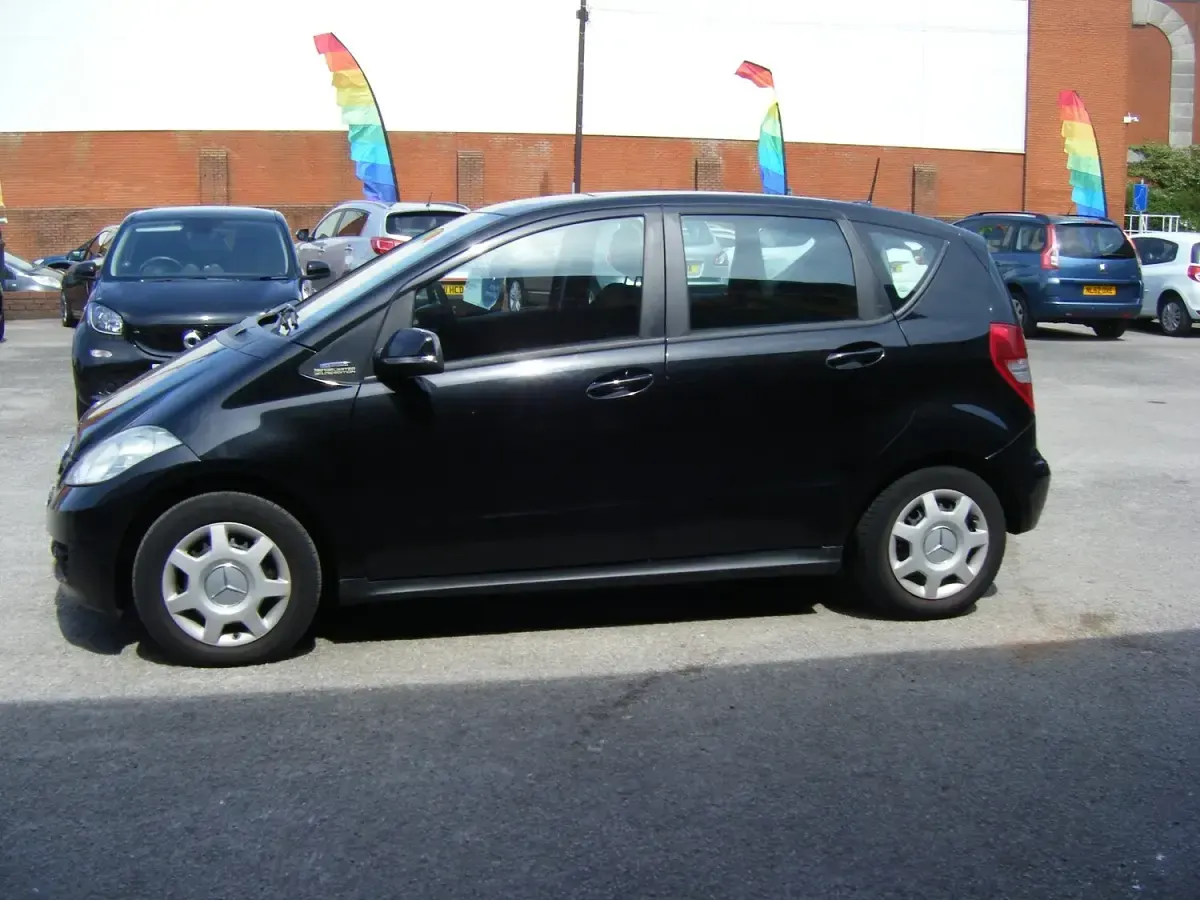 Used Mercedes A160 Classic 2009 Black Hatchback