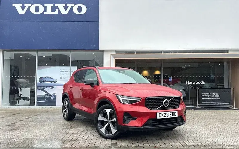 Used Volvo XC40 Ultimate 197 HP (144 kW) 2023 SUV