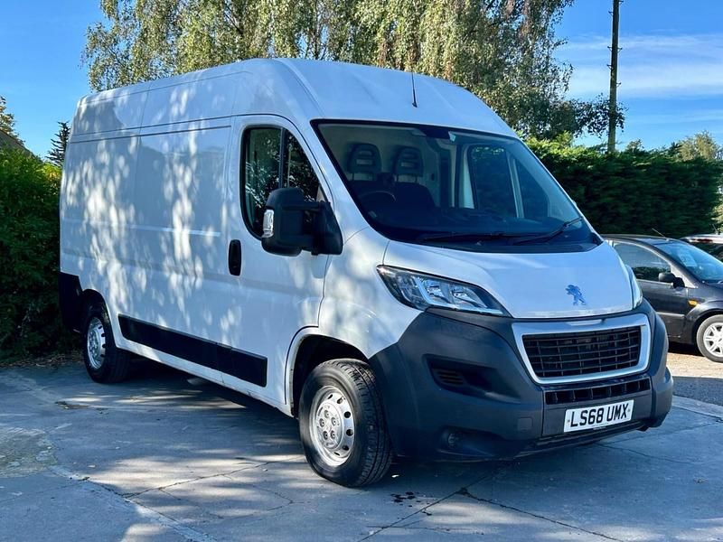 White Used 2018 Peugeot Boxer Van | £4,995 (Super price) - Image 1/4
