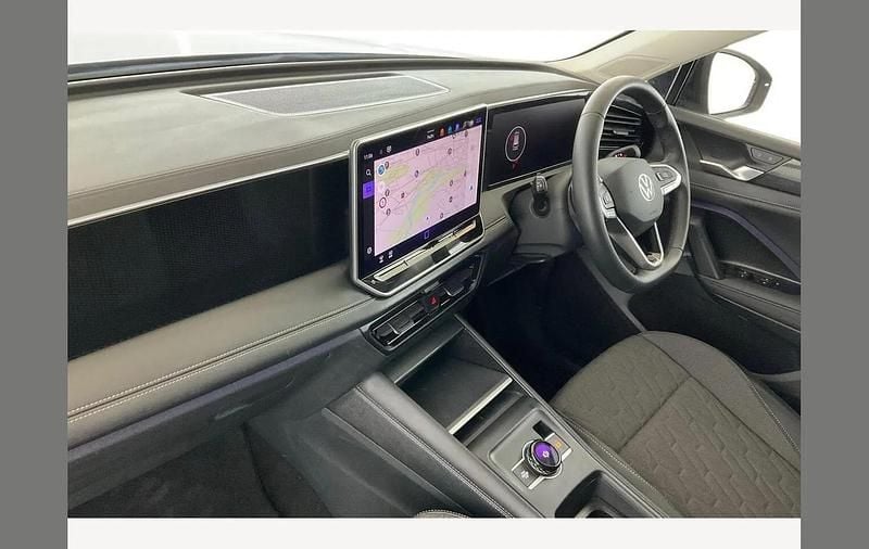 Used VW Tiguan Match 150 HP (110 kW) 2024 Black SUV