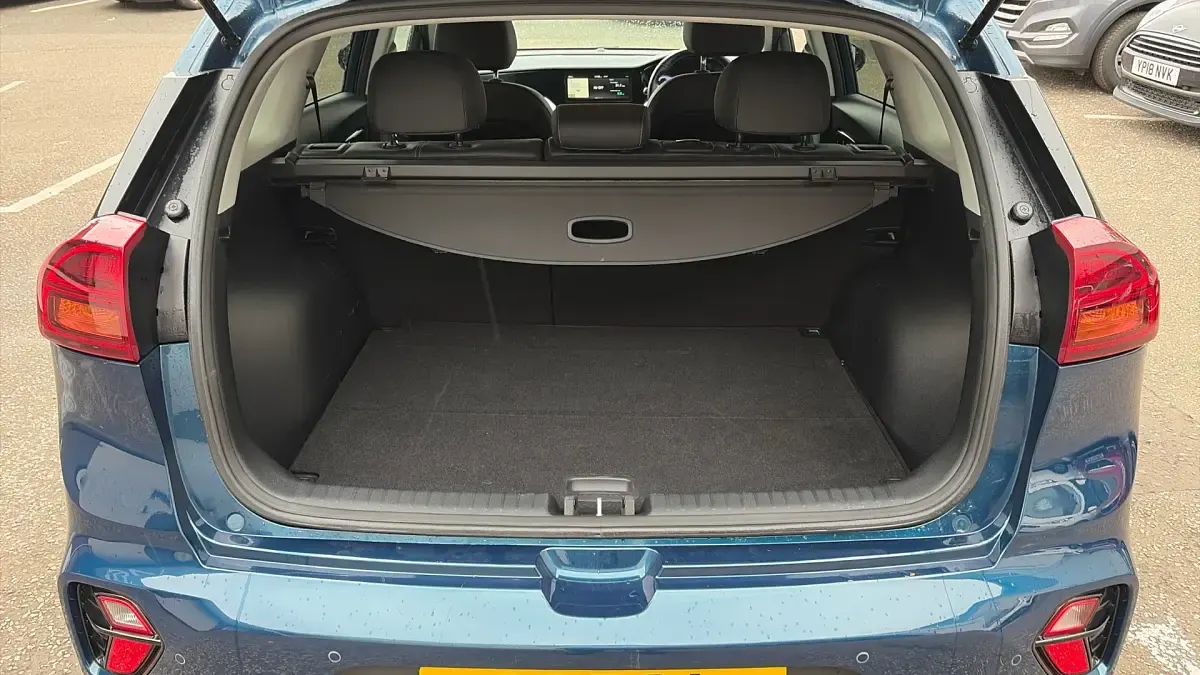 Used Kia Niro 139 HP (102 kW) 2019 Blue SUV