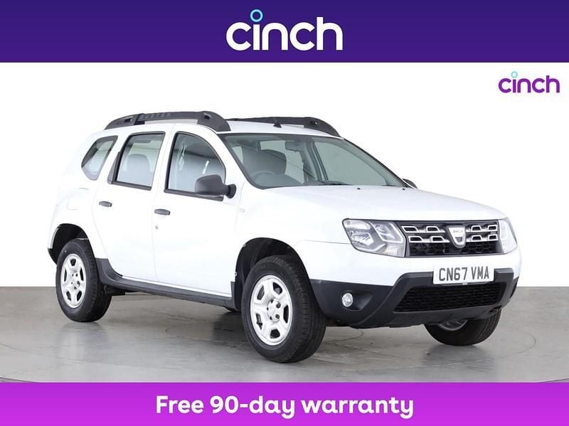 White Used 2017 Dacia Duster Ambiance Hatchback | £6,299 (Fair price) - Image 1/3