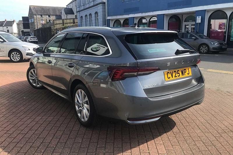 New Skoda Octavia SE L 110 HP (80 kW) 2025 Graphite grey metallic Estate