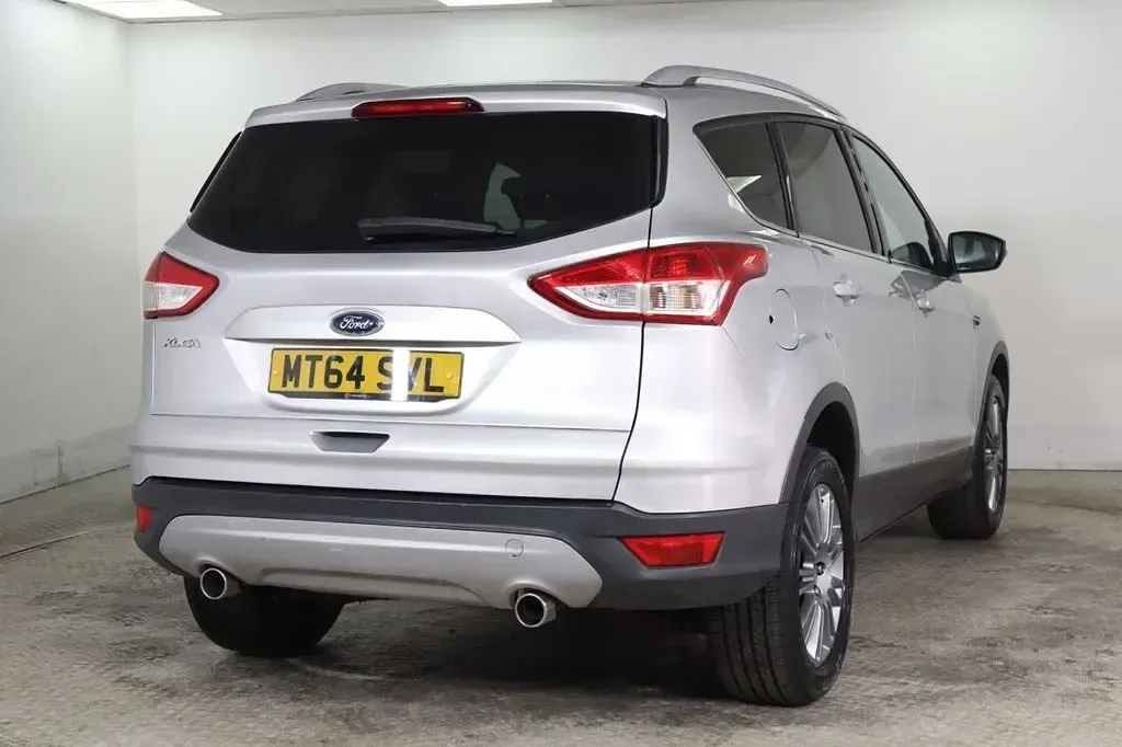 Used Ford Kuga Titanium 150 HP (110 kW) 2014 Silver SUV