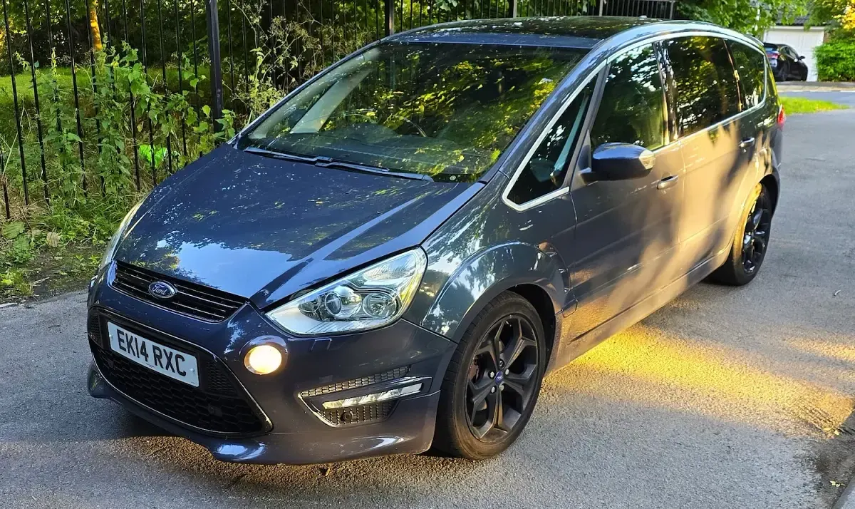 Used Ford S-MAX Titanium X 200 HP (147 kW) 2014 Grey MPV