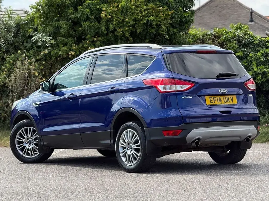 Used Ford Kuga Titanium 150 HP (110 kW) 2014 Blue SUV