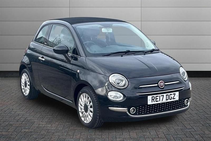 Used Fiat 500 Lounge 85 HP (62 kW) 2017 Crossover black Cabriolet