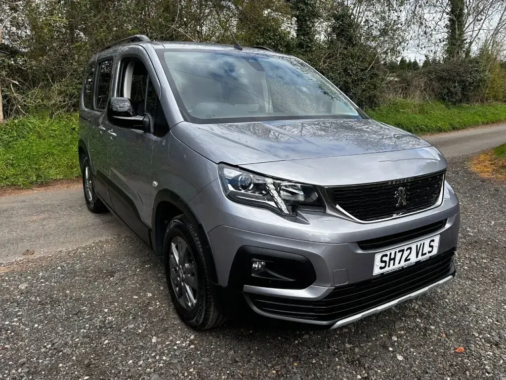 Used Peugeot Rifter Allure 2023 Grey MPV