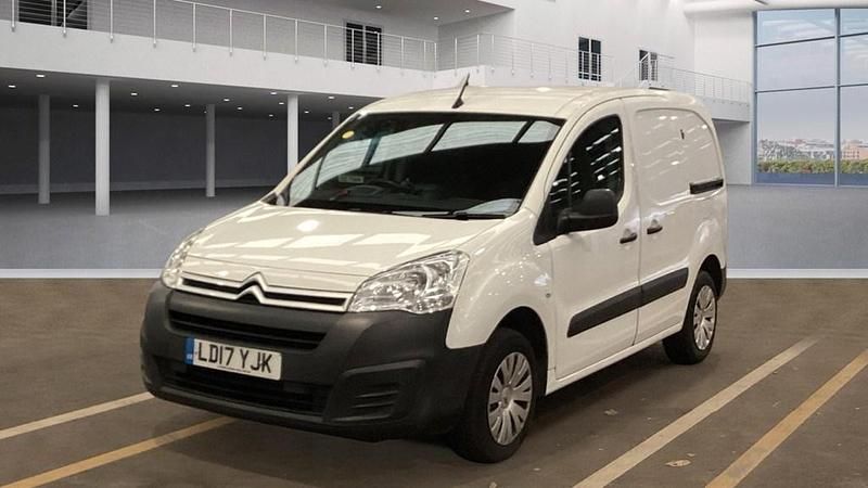 Used Citroën Berlingo 2017 White MPV