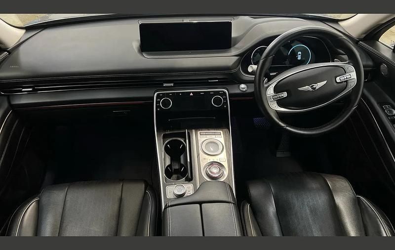 Used Genesis GV80 304 HP (223 kW) 2022 Silver SUV