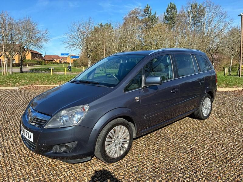 Used Vauxhall Zafira Excite 2011 Blue MPV