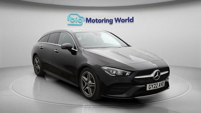 Used Mercedes CLA200 Shooting Brake AMG line 163 HP (119 kW) 2022 Black Estate