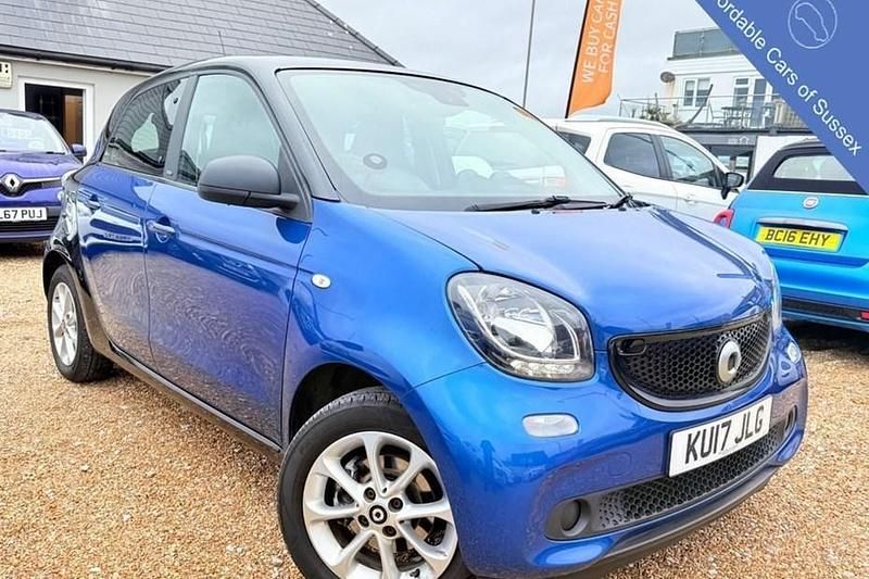 Used Smart ForFour Passion 71 HP (52 kW) 2017 Black Hatchback