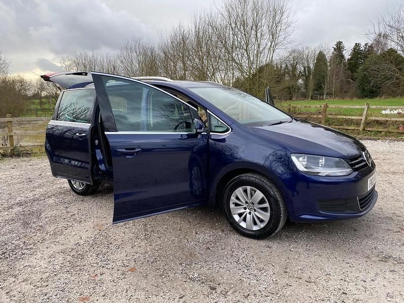 Used VW Sharan SE 150 HP (110 kW) 2021 Blue MPV