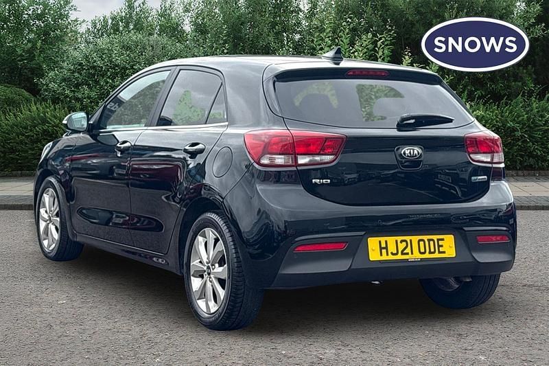 Used Kia Rio 118 HP (86 kW) 2021 Black