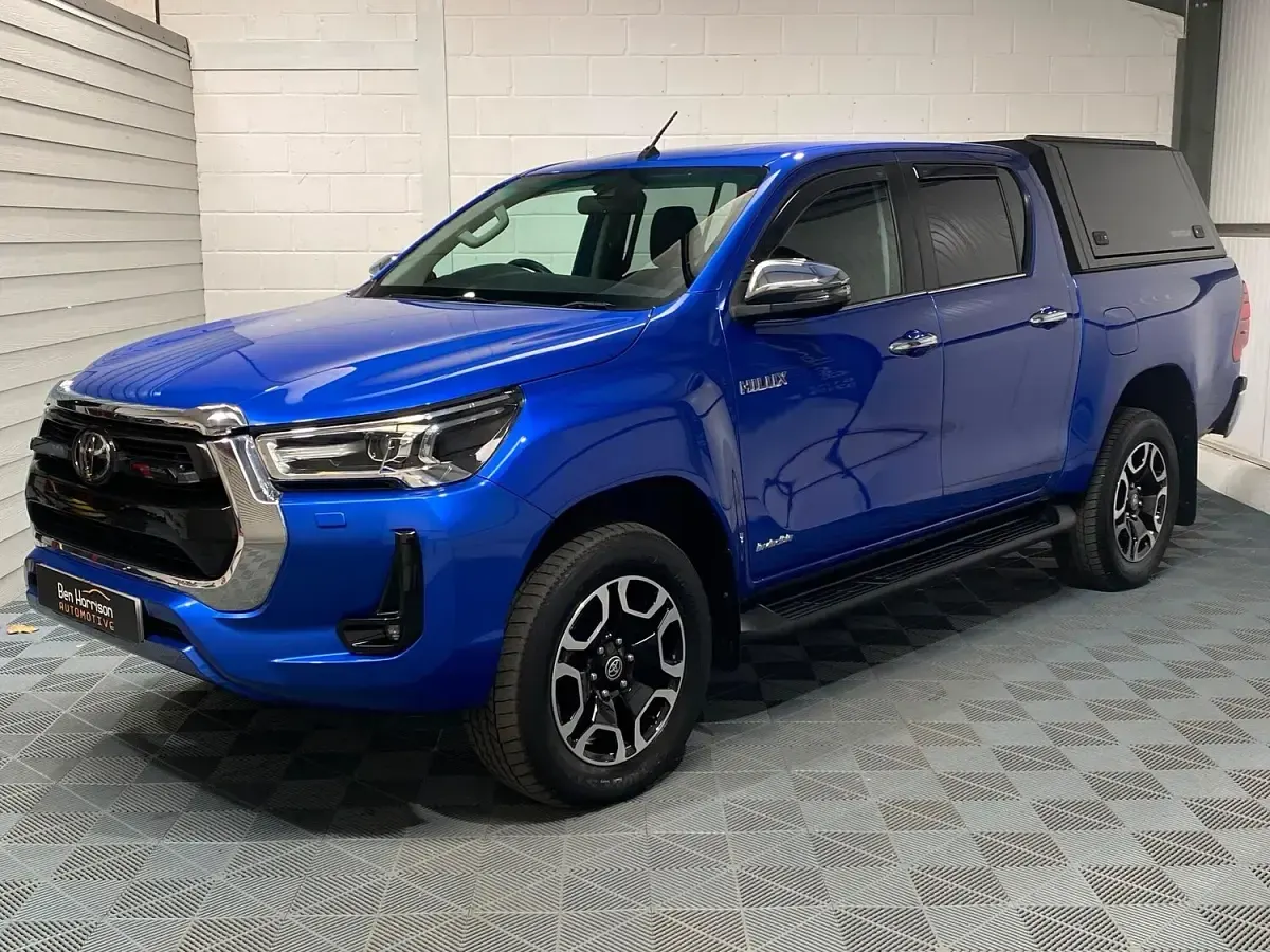 Used Toyota HiLux 2021 Blue Pickup