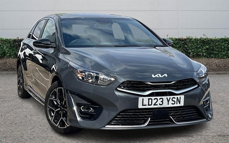 Usado Kia Ceed GT-Line 160 HP (117 kW) 2023 Citadino