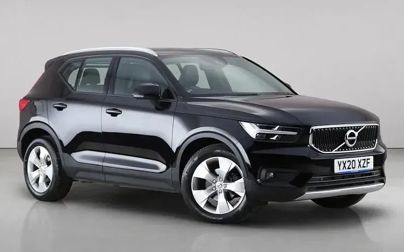 Used Volvo XC40 Momentum 163 HP (119 kW) 2020 SUV