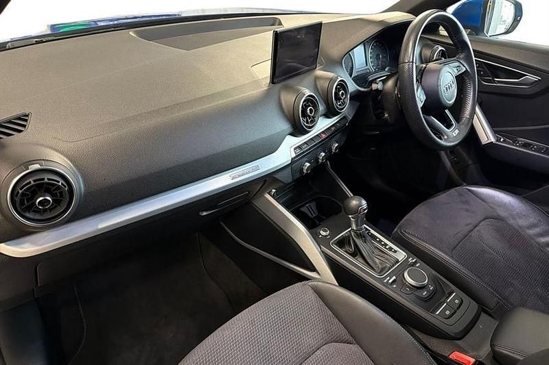 Used Audi Q2 S-Line 150 HP (110 kW) 2019 Ara blue SUV